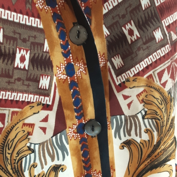 Karen Kane Vintage Tribal Print Top💖💖💖NWT - Picture 4 of 6